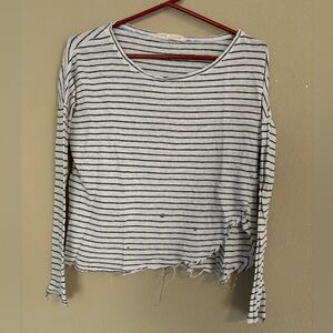Stripped long sleeve (worn look)